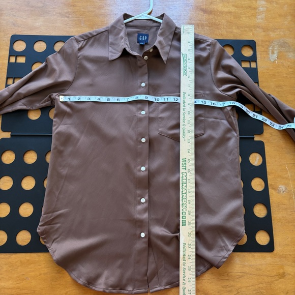 Womens Gap Button Down Blouse Brown Satin Size XS - Picture 8 of 9